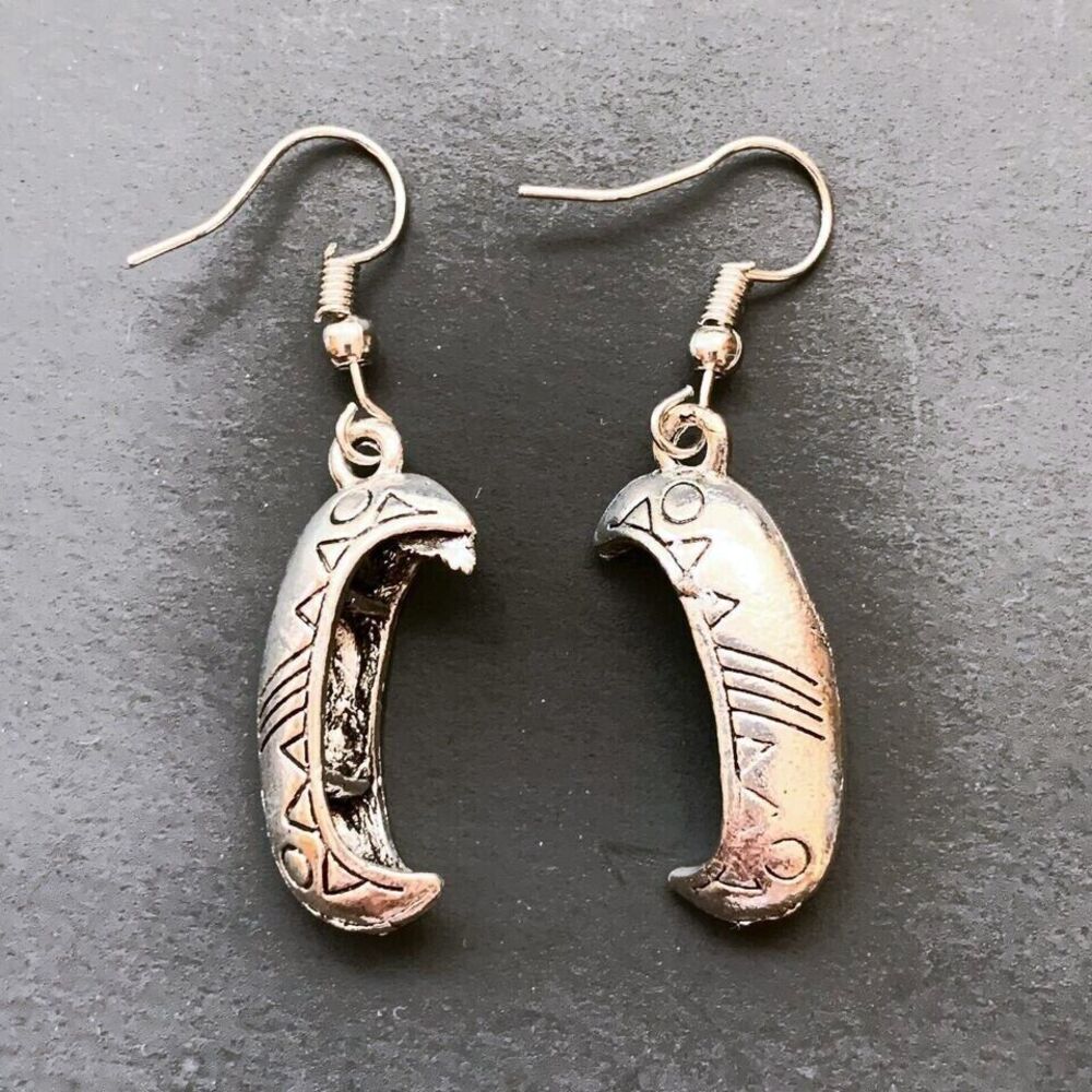 3D Indian Design Canoe Earrings NEW Silver Dangle French Hook Southwest - Picture 2 of 6
